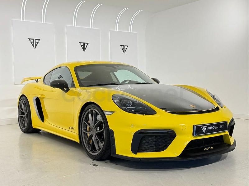 Usado Porsche 718 Cayman GT4 420 CV (308 kW) 2020 Amarillo Coupe