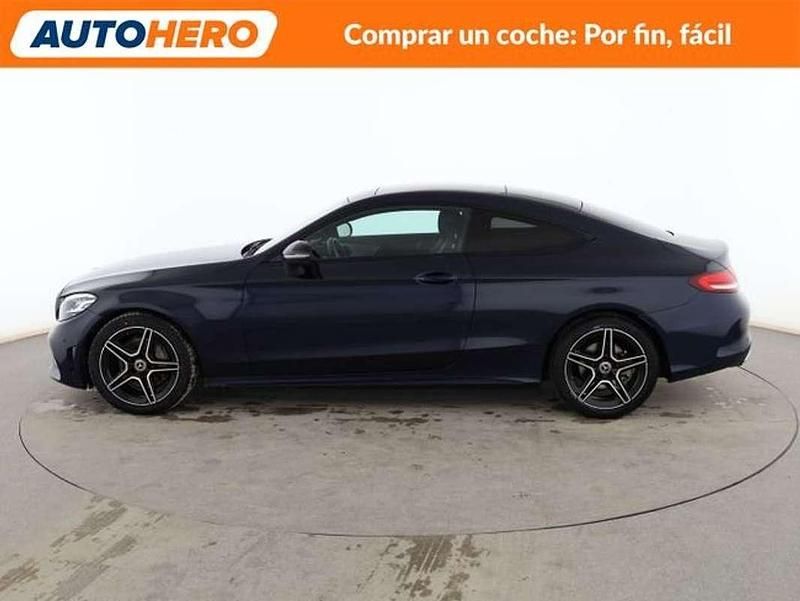 Usado Mercedes C220 AMG line 194 CV (142 kW) 2020 Azul Coupe