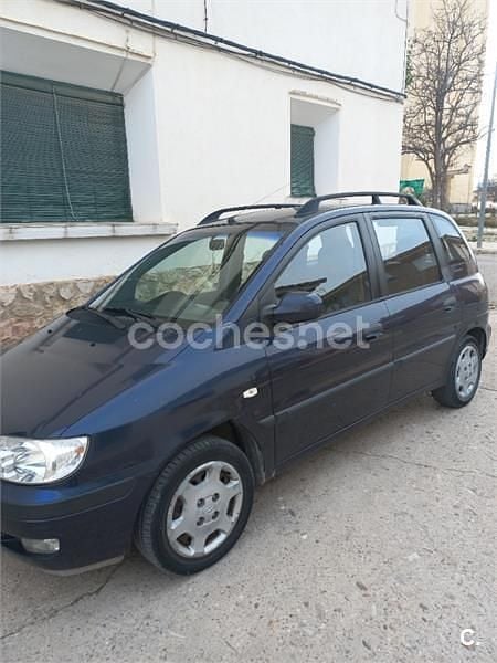 Usado Hyundai Matrix GLS 82 CV (60 kW) 2005 Azul Monovolumen