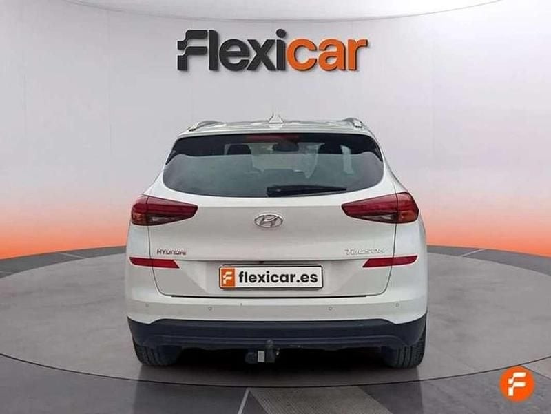 Usado Hyundai Tucson 132 CV (97 kW) 2019 Blanco SUV
