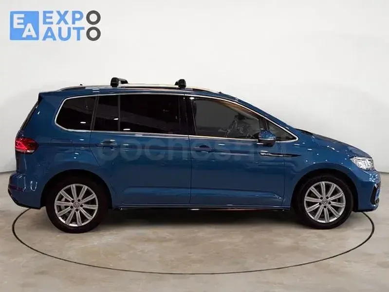 Usado VW Touran Sportline 150 CV (110 kW) 2019 Azul Monovolumen