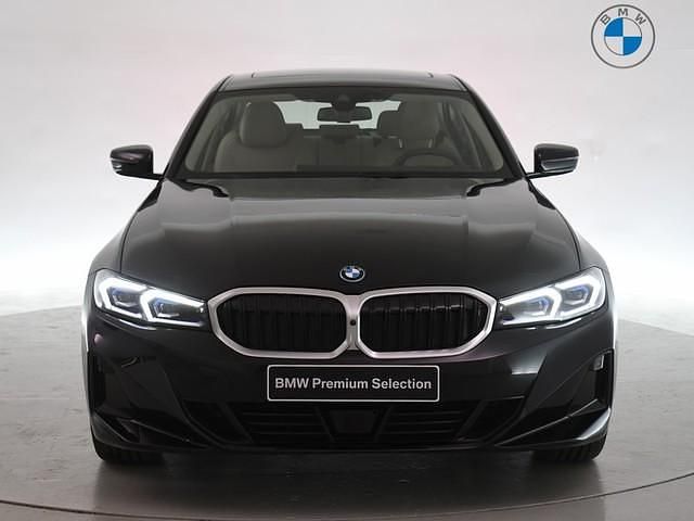 Nuevo BMW 330e Comfort Edition 292 CV (214 kW) 2025 Negro Berlina