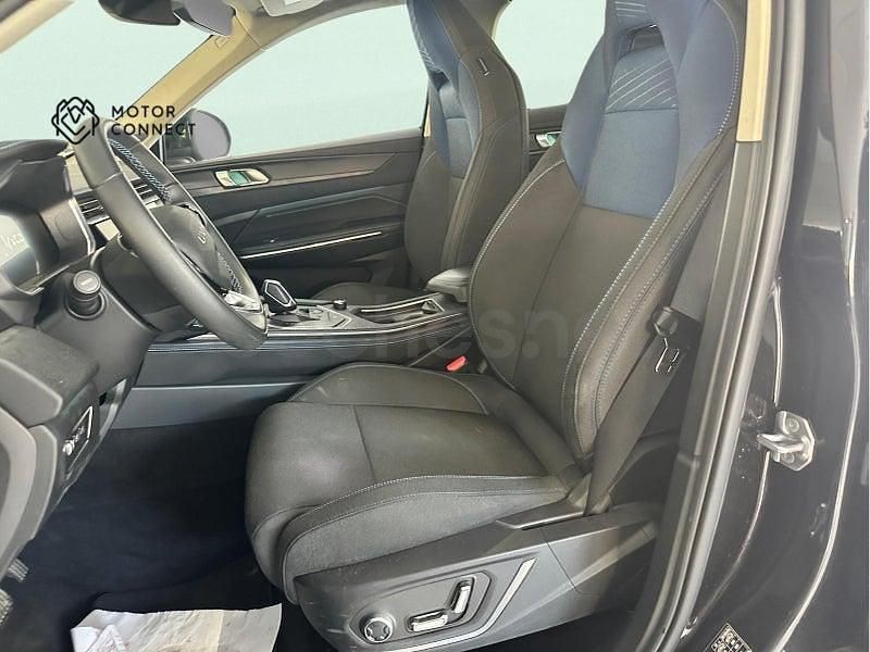 Usado Lynk & Co 01 261 CV (191 kW) 2022 Negro SUV