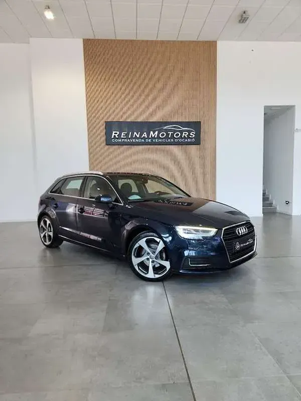 Usado Audi A3 Sportback Advanced 150 CV (110 kW) 2016 Azul Utilitario