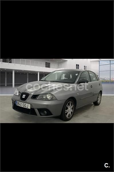 Usado Seat Ibiza Reference 80 CV (58 kW) 2008 Gris / plata Berlina