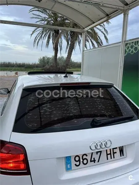 Usado Audi A3 Ambition 140 CV (102 kW) 2011 Blanco Utilitario
