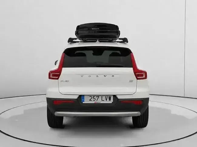Usado Volvo XC40 Inscription 211 CV (155 kW) 2022 Blanco SUV