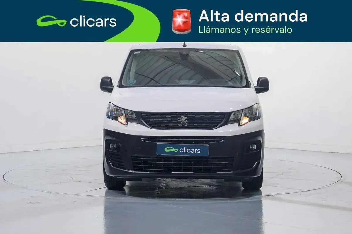 Usado Peugeot Partner S 102 CV (75 kW) 2022 Blanco Monovolumen