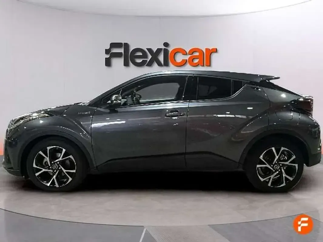 Usado Toyota C-HR Advance 122 CV (89 kW) 2021 Gris SUV