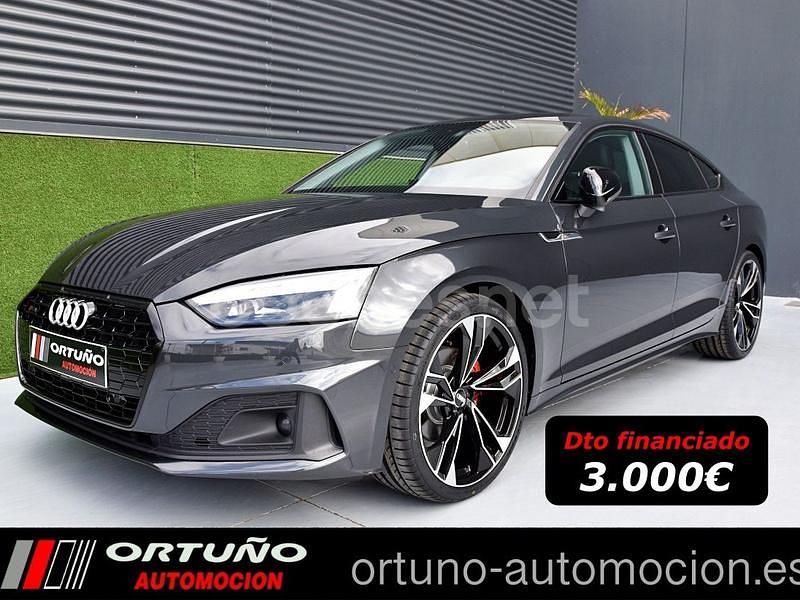 Gris / plata Usado 2022 Audi A5 Coupe | 35.490 € (Precio justo) - Imagen 1/4