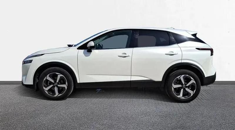 Usado Nissan Qashqai N-Connecta 140 CV (102 kW) 2024 Lunar white (perlada) SUV
