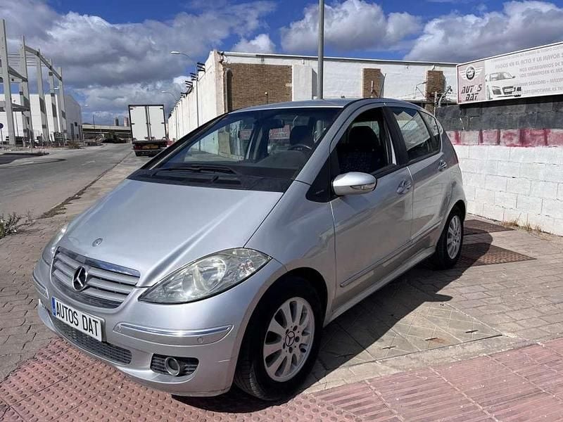 Usado Mercedes A180 109 HP (80 kW) 2007 Cinzento Citadino