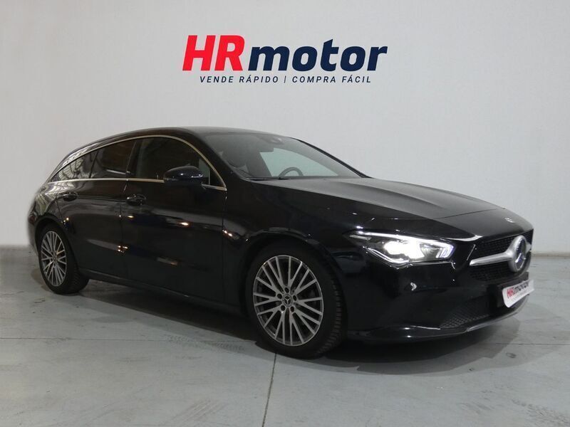 Negro Usado 2022 Mercedes CLA180 Berlina | 26.950 € (Precio justo) - Imagen 1/4