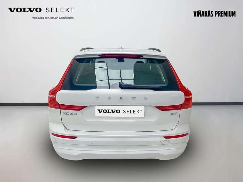 Usado Volvo XC60 Core 197 CV (144 kW) 2024 Blanco SUV