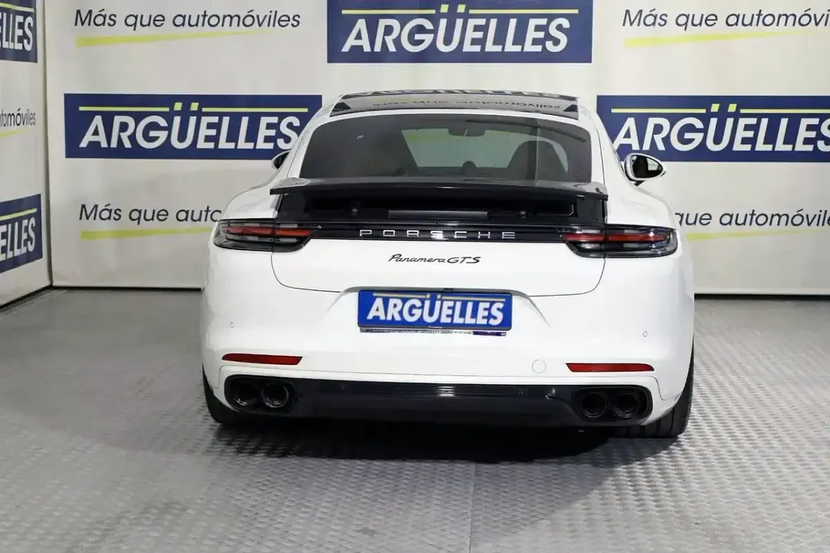 Usado Porsche Panamera 4 462 CV (339 kW) 2017 Blanco Berlina