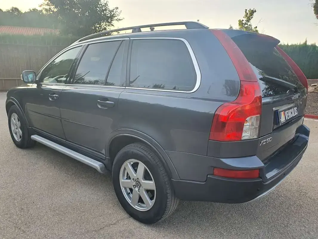 Usado Volvo XC90 Momentum 185 CV (136 kW) 2006 Gris SUV