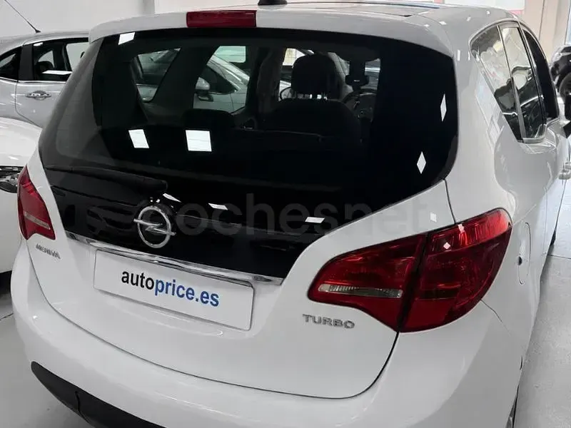 Usado Opel Meriva Selective 95 CV (69 kW) 2012 Blanco Monovolumen
