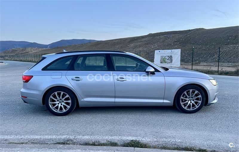 Usado Audi A4 Advanced 190 CV (139 kW) 2016 Gris / plata Familiar