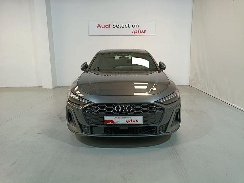 Usado Audi A5 Business 204 CV (150 kW) 2024 Gris Berlina
