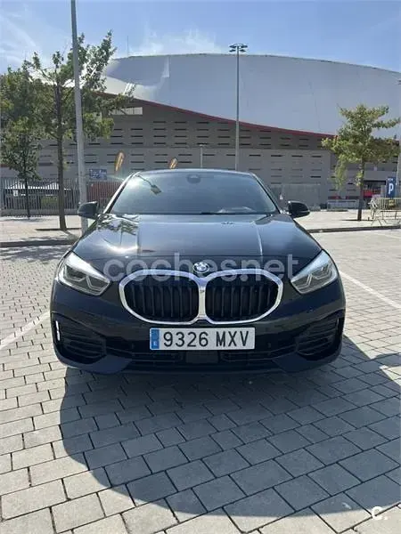 Usado BMW 118 150 CV (110 kW) 2020 Negro Berlina