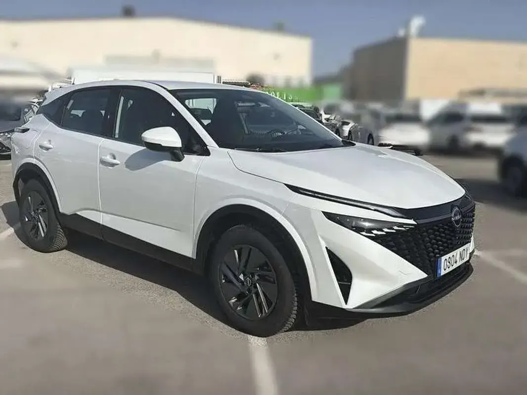 Usado Nissan Qashqai Acenta 140 CV (102 kW) 2025 Blanco SUV