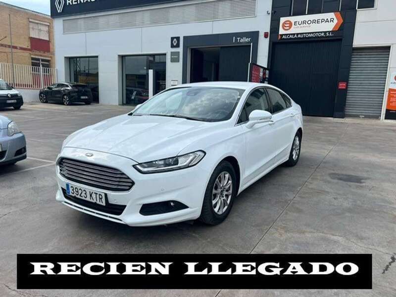 Blanco Usado 2019 Ford Mondeo Trend Berlina | 18.499 € (Buen precio) - Imagen 1/1