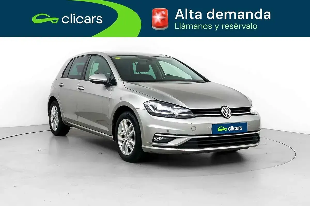 Usado VW Golf VII Advance 116 CV (85 kW) 2019 Gris Utilitario