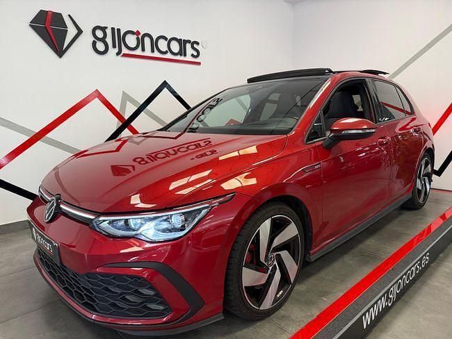 Usado VW Golf VIII GTI 245 CV (180 kW) 2023 Rojo Utilitario