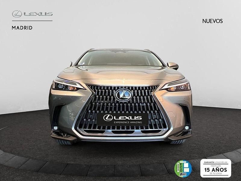 Blanco Nuevo 2025 Lexus NX450h+ SUV | 58.890 € (Un poco caro) - Imagen 1/4