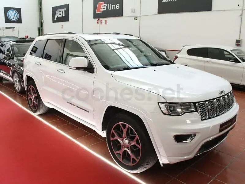 Używany Jeep Grand Cherokee Overland 250 KM (183 kW) 2020 Biały SUV