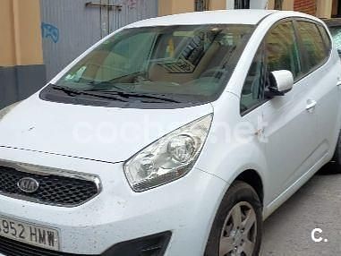 Blanco Usado 2012 Kia Venga Utilitario | 5500 € - Imagen 1/4