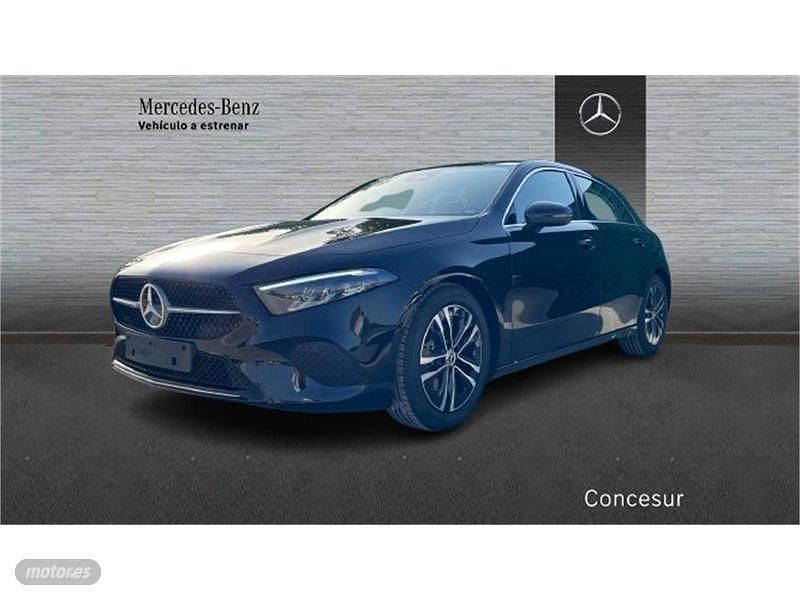 Usado Mercedes A250 Progressive 218 CV (160 kW) 2024 Negro Berlina
