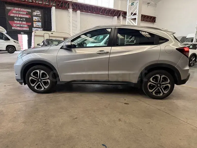 Usado Honda HR-V Executive 130 CV (95 kW) 2016 Gris / plata SUV