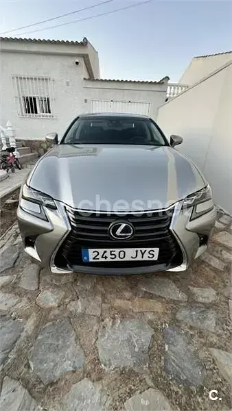 Usado Lexus GS300h Luxury Line 223 CV (164 kW) 2017 Gris / plata Berlina