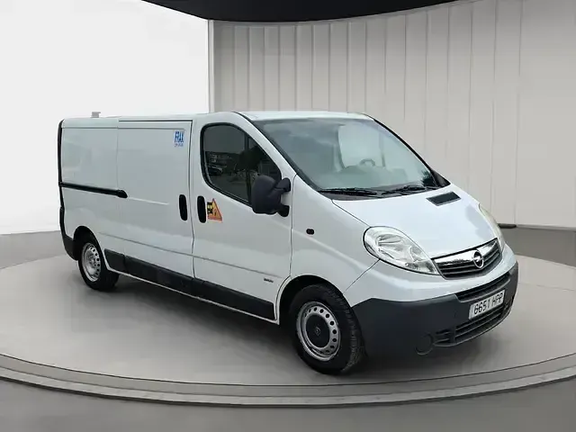 Usado Opel Vivaro 90 CV (66 kW) 2013 Blanco Monovolumen