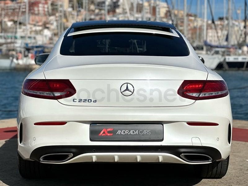Usado Mercedes C220 170 CV (125 kW) 2018 Blanco Coupe