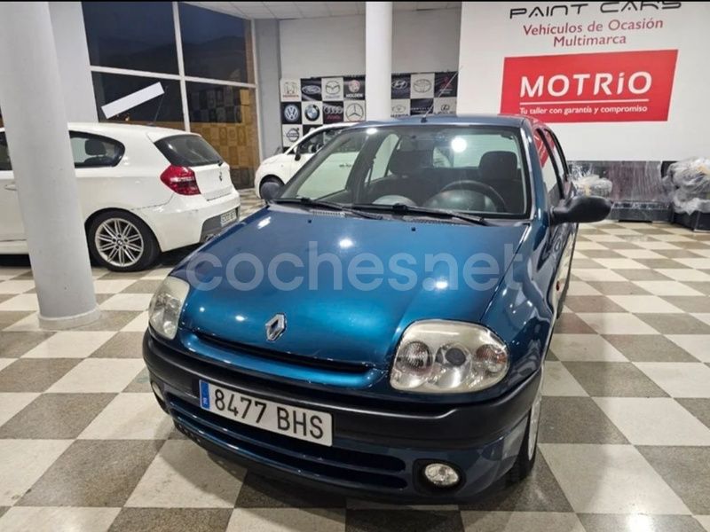 Azul Usado 2001 Renault Clio II Berlina | 2999 € (Caro) - Imagen 1/4