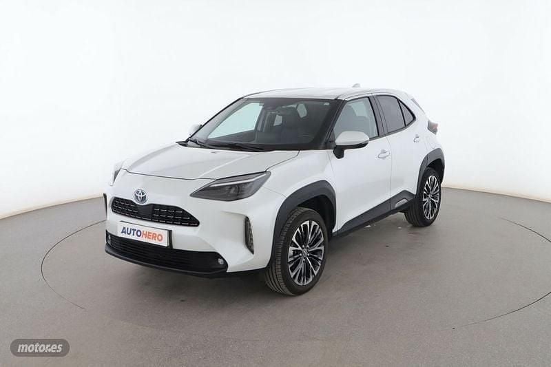 Blanco Usado 2022 Toyota Yaris Cross Business Edition SUV | 23.399 € (Precio justo) - Imagen 1/3