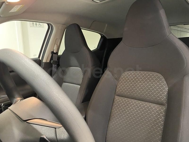 Usado Nissan Juke Acenta 114 HP (83 kW) 2025 Branco SUV