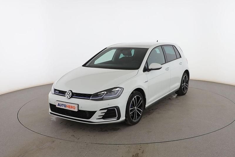 Blanco Usado 2020 VW Golf VII GTE Utilitario | 20.099 € (Precio justo) - Imagen 1/3