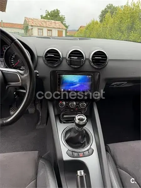 Usado Audi TT 160 CV (117 kW) 2011 Gris / plata Coupe