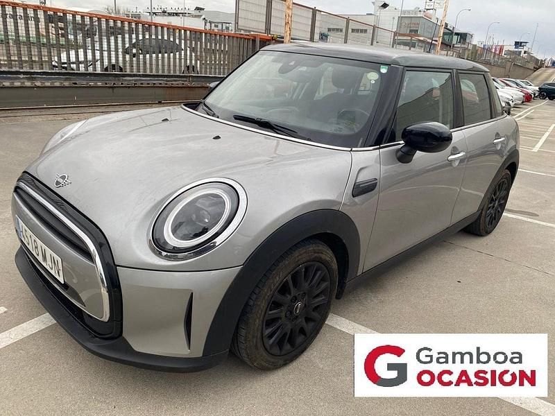 Usado Mini Cooper 136 CV (100 kW) 2023 Plata Utilitario