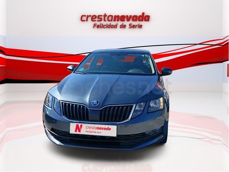 Usado Skoda Octavia Ambition 116 CV (85 kW) 2020 Gris Berlina