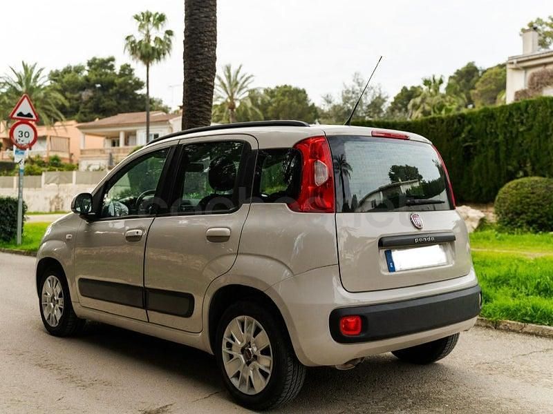 Usado Fiat Panda Lounge 69 CV (50 kW) 2017 Beige Utilitario
