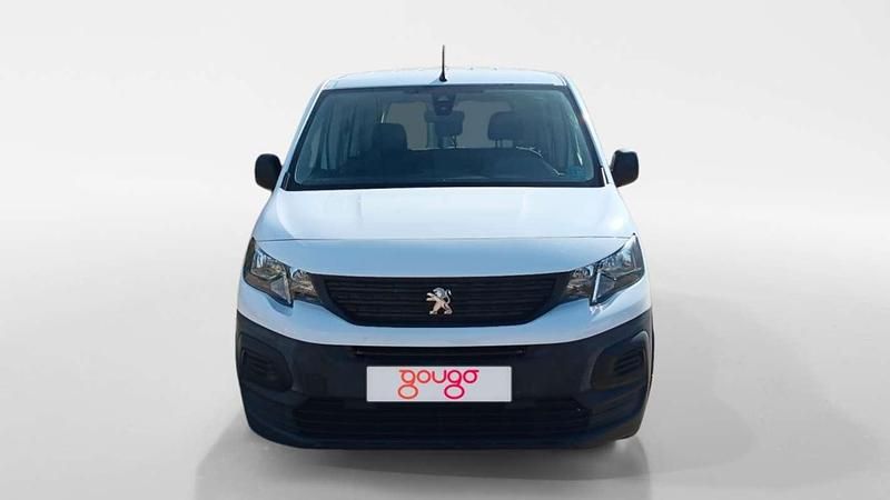 Käytetty Peugeot Rifter Access 101 HP (74 kW) 2020 Tila-auto