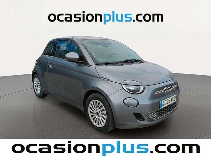 Usado Fiat 500e 86 kW (118 CV) 2023 Gris Utilitario
