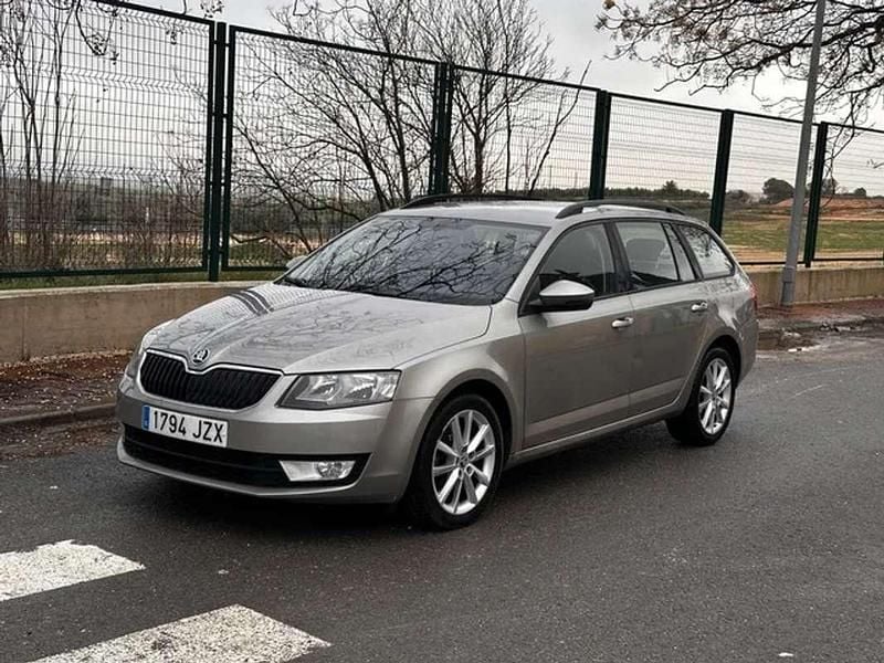 Usado Skoda Octavia Active 110 CV (80 kW) 2017 Utilitario