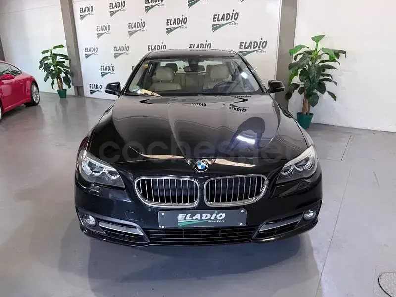 Usado BMW 520 Comfort Edition 184 CV (135 kW) 2014 Negro Berlina