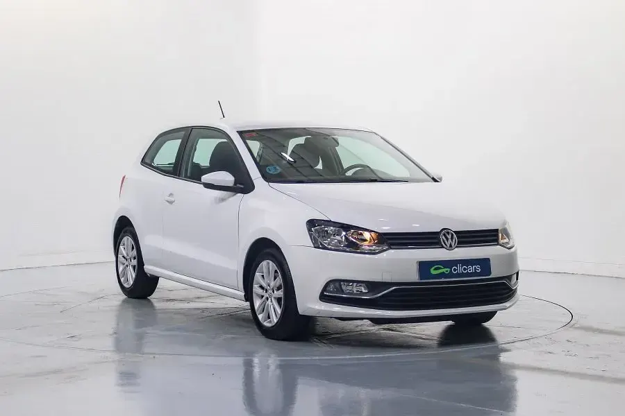 Usado VW Polo Advance 75 CV (55 kW) 2014 Blanco Berlina