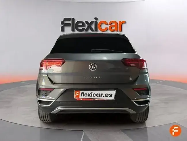 Usado VW T-Roc Advance 150 CV (110 kW) 2018 Gris SUV